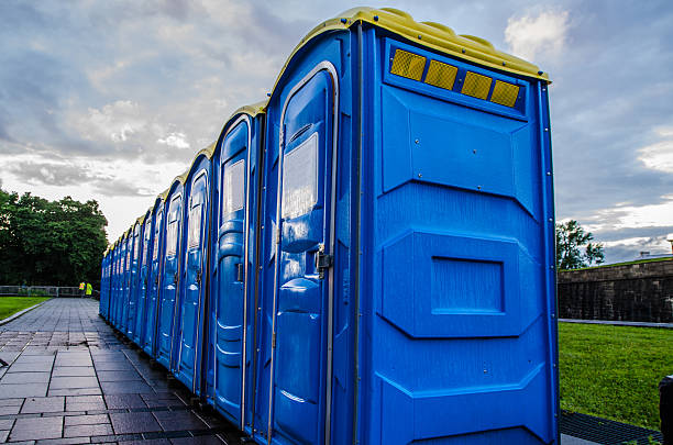 Best Porta potty delivery and setup  in Keyser, WV